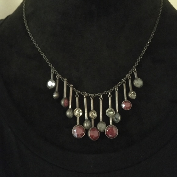 Jewelry - Necklace